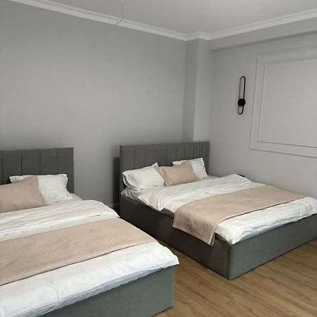 Апарт-Отель Amz Almaty Extérieur photo