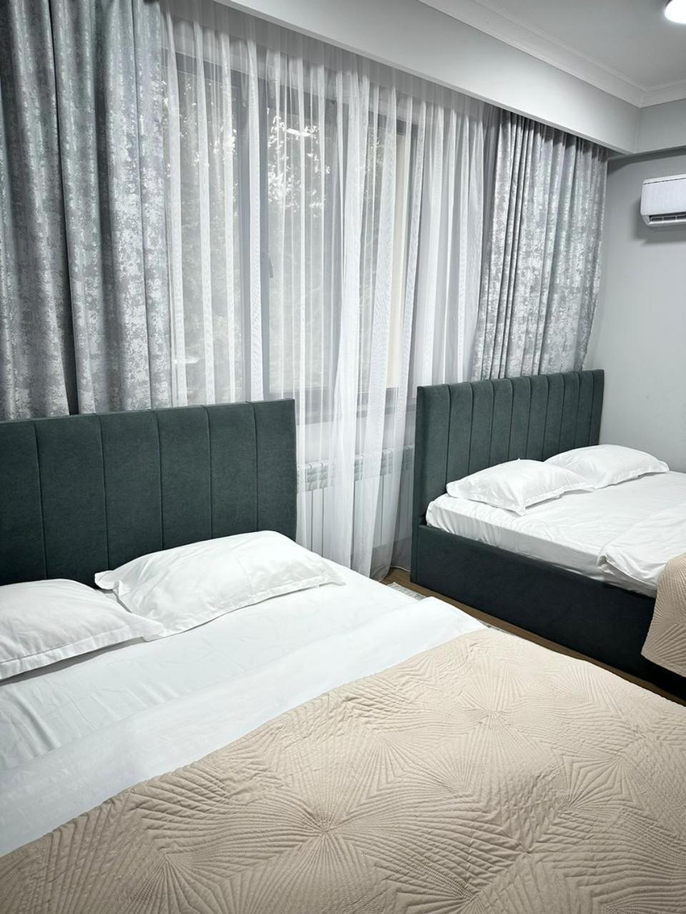 Апарт-Отель Amz Almaty Extérieur photo