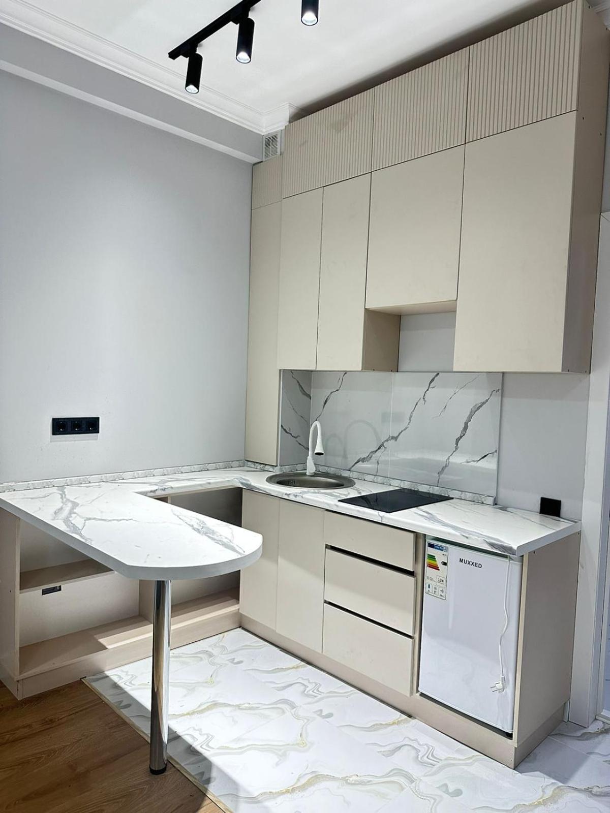 Апарт-Отель Amz Almaty Extérieur photo