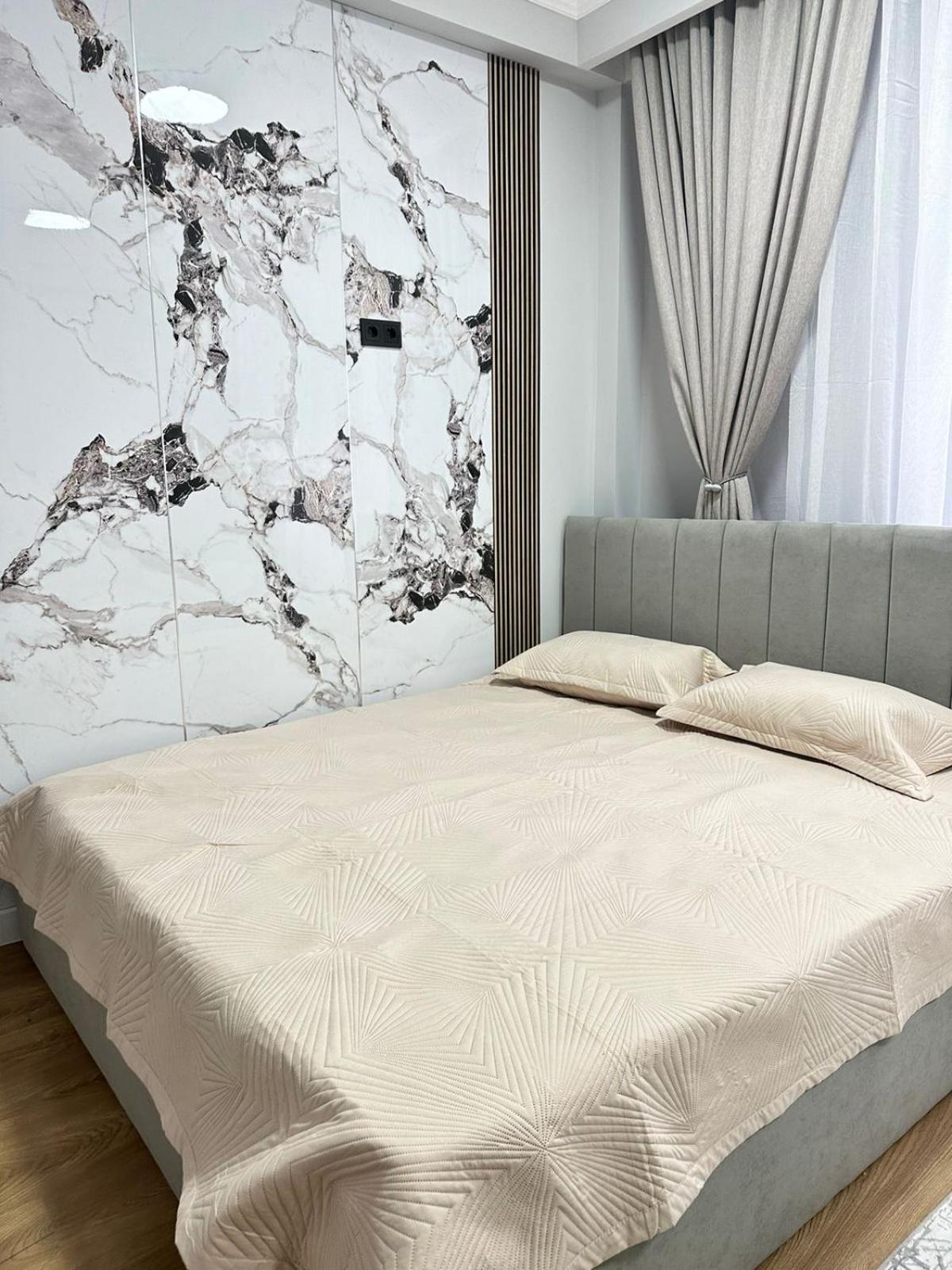 Апарт-Отель Amz Almaty Extérieur photo